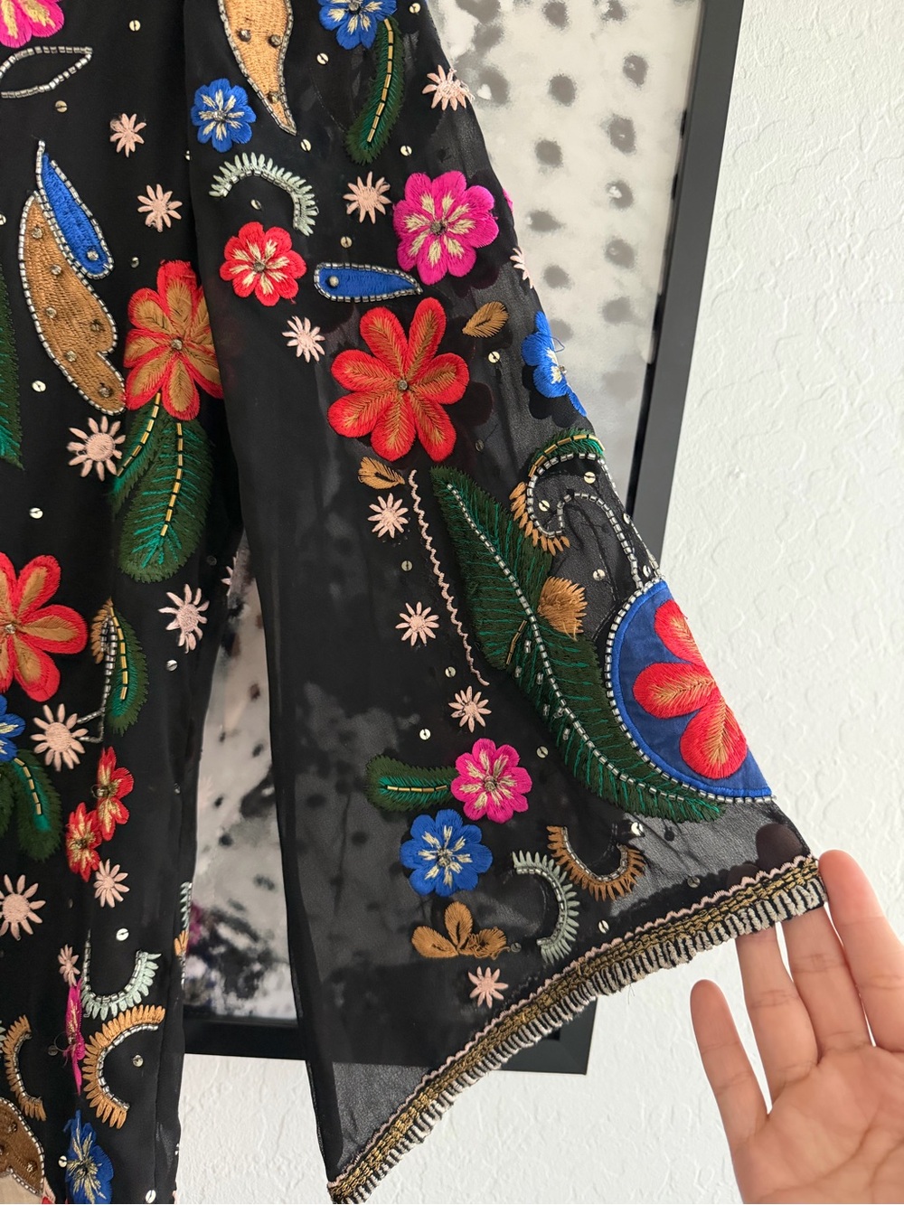 Alice + Olivia Eleonora Black Sequins Beaded Floral Mini Dress - Picture 7 of 16